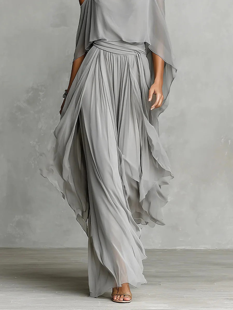Isabela | Conjunto de dos piezas compuesto por un top y unos pantalones.