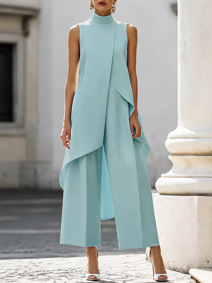 Aurora — Completo Elegante con Pannello Drappeggiato
